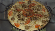 Macarrão integral com molho branco e frango