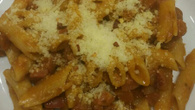 Penne com calabresa