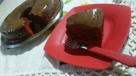 Bolo de beterraba com cobertura de chocolate