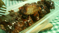 Costela de porco com molho Barbecue