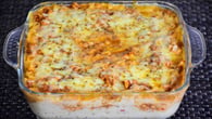 Lasanha de frango com queijo e massa caseira fácil de fazer