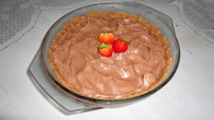 Torta de morango com chantilly de chocolate