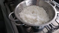Arroz branco escorrido