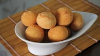 Massa básica de coxinha, enroladinho de salsicha e bolinha de queijo