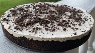Torta mousse de limão com negresco