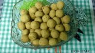 Bolinhas de cebola (Lúcio Cezar)