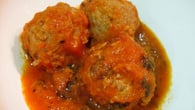 Almôndegas ao molho sugo