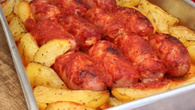 Linguiça com batata fácil no forno