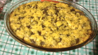Torta de frango com carne e queijo