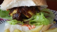 Big burguer com cebola caramelizada