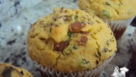 Muffins de bacon com queijo