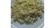 Macarrão ao molho de dois queijos