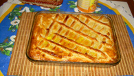 Deliciosa torta de frango com requeijão