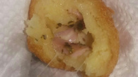 Bolinho de queijo com presunto