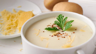 Sopa de queijo com requeijão