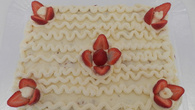 Bolo de morango com nata