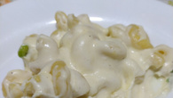 Mac and cheese (macarrão e queijo americano)