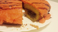 Bolo de cenoura com recheio e cobertura