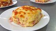 Lasanha de presunto e queijo