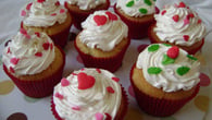 Cupcake com geleia de morango