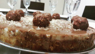 Cheesecake de bombom com castanha-do-pará