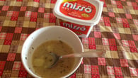 Sopa de missô com cebola e batata