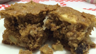 Bolo de banana e castanha