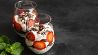 Pavê de morango com chocolate