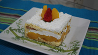 Pavê de morangos com mousse de maracujá e chantilly