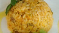 Arroz com lulas, peixes e camarões