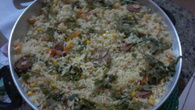 Arroz com calabresa, bacon e carne de sol