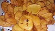 Bolinhos de fubá com queijo ralado