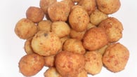 Bolinhos de batata com sardinhas