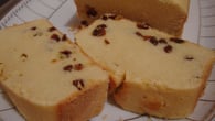 Bolo comum com passas