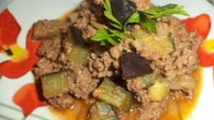 Guisado prático de berinjela com carne moída