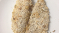 Peixe empanado assado