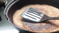 Panqueca de arroz cozido