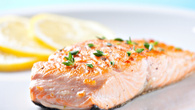 Salmão assado com batata