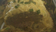 Rosbife Rosí (com purê de batata salsa e cebolinha)