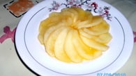 Maçã com calda de laranja