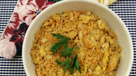 Farofa de cenoura com ovo