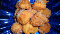 Bolinho de chuva com bananas