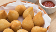 Coxinha fit de frango 