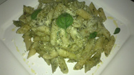 Penne ao molho pesto