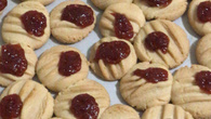Biscoito amanteigado com goiabada