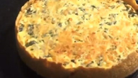 Quiche com farinha de arroz, espinafre e ricota