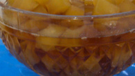 Doce de mamão em quadrados no cal