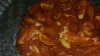 Torta de maçã caramelizada