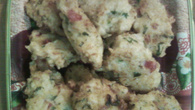 Bolinho de arroz com bacalhau