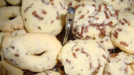 Biscoitos de maisena com coco e chocolate do Lúcio Cezar